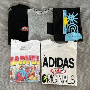 Lot of Men's Graphic Tees Assorted Brands Size L/XL Nike
